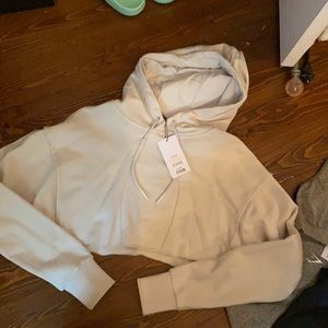 GYMSHARK CROPPED HOODIE NWT